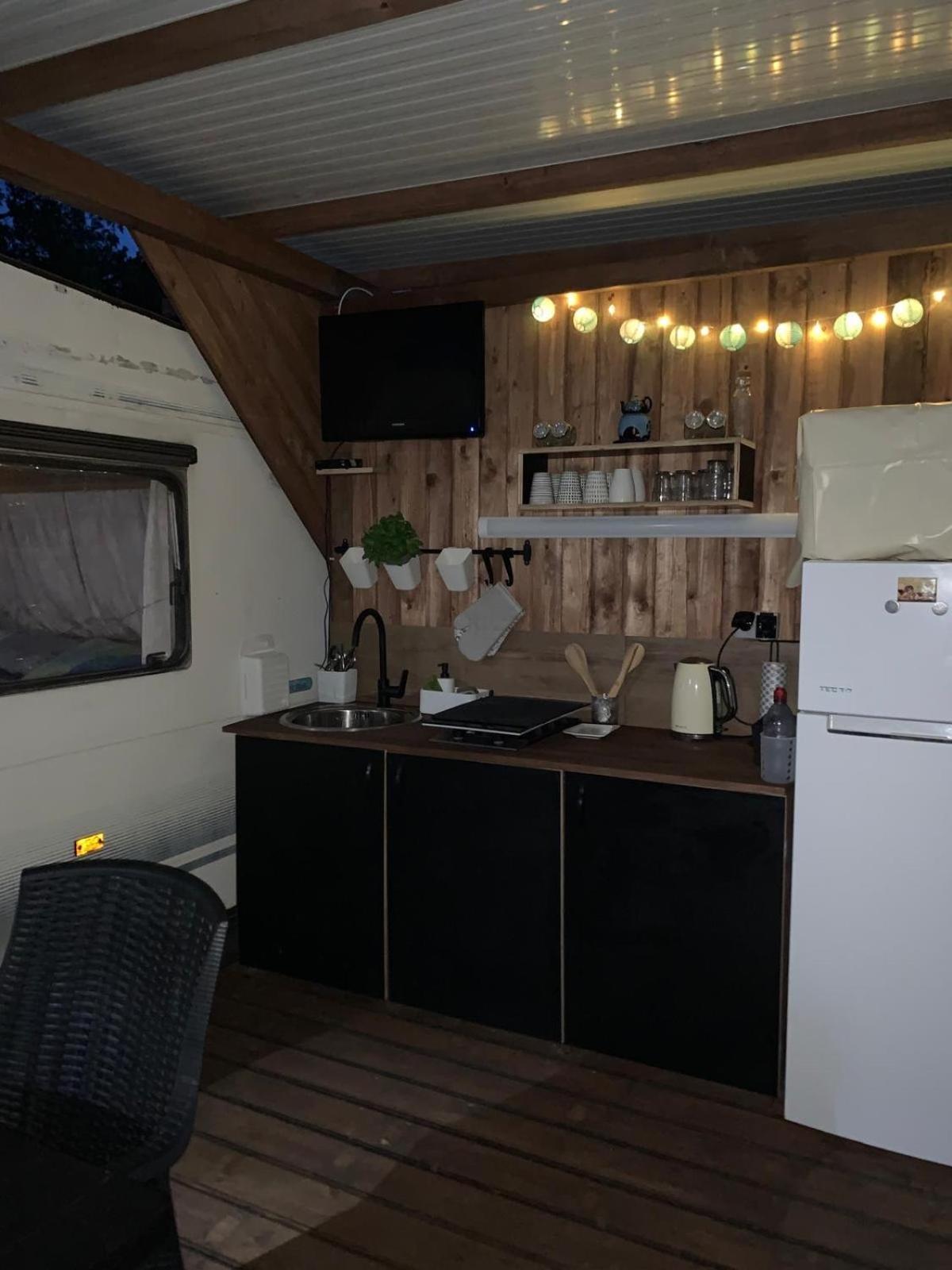 Large Camper In The Olive Grove Hotel Banjole Bagian luar foto