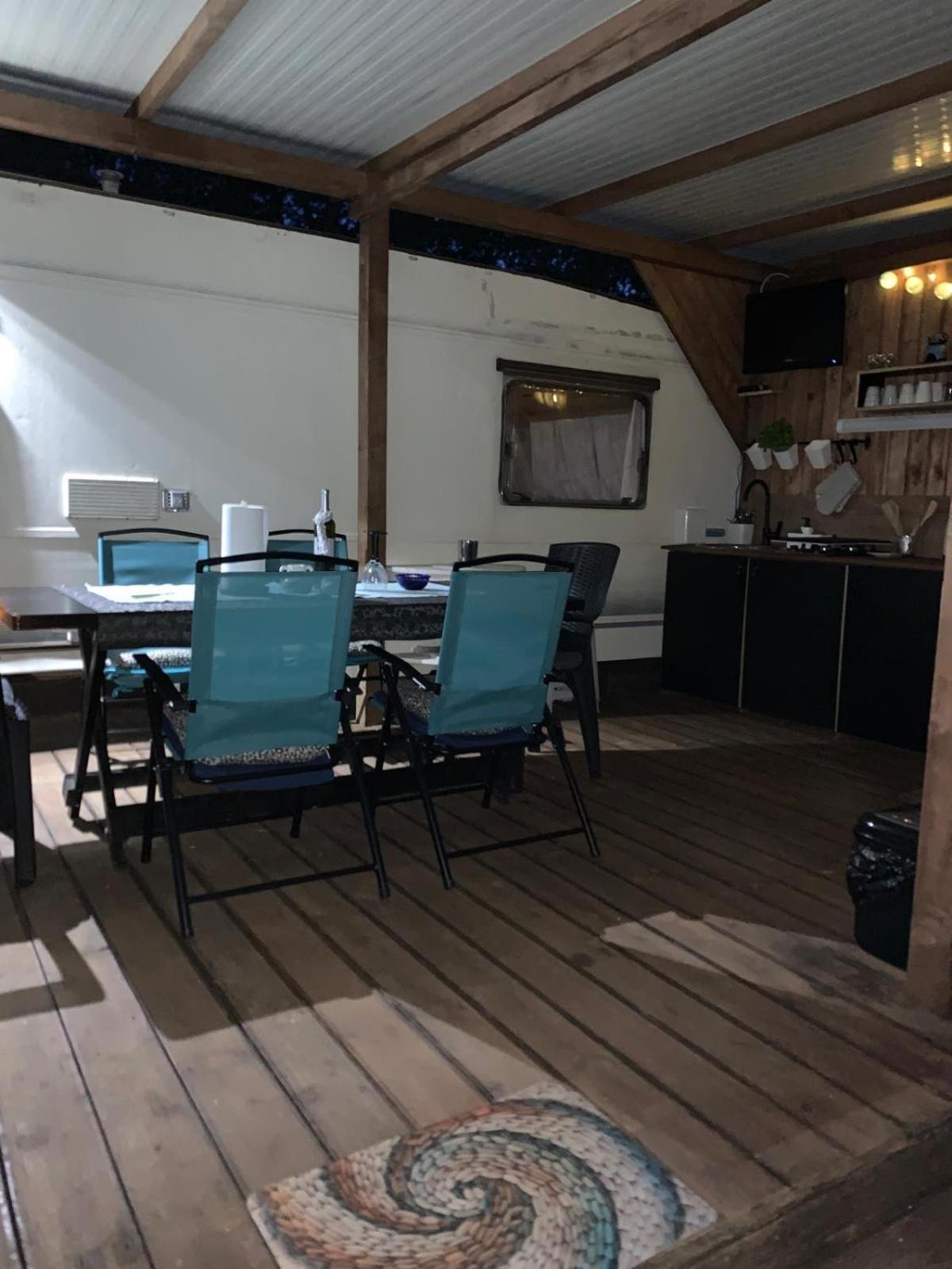 Large Camper In The Olive Grove Hotel Banjole Bagian luar foto